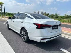 Nissan Teana 2.0L XE Pure Enjoyment Edition - фото 8
