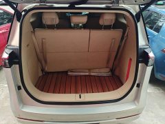 Buick GL8 New Energy Lusang Respect Edition - фото 4