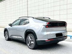 Changan Chang 'an Qiyuan E07 BEV AWD 90kWh Ultra High-Performance Edition - фото 7