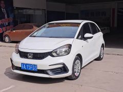 Honda Fit 1.5L CVT Trend Edition - фото 1