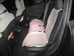 Tesla Model Y Rear-Wheel Drive - ფოტო 13