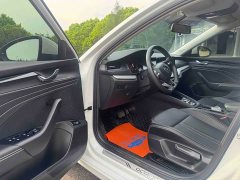 Skoda Octavia Facelift PRO TSI280 Premium Edition - фото 7
