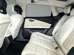 Lynk & Co 10 240 AWD Ultra - фото 4