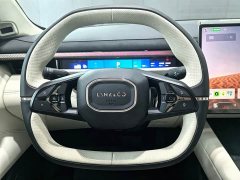 Lynk & Co 10 240 AWD Ultra - фото 5