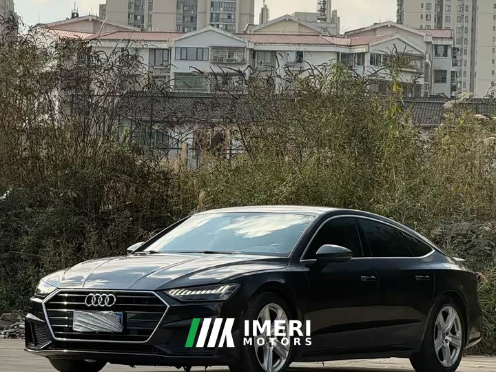 Audi A7 40 TFSI Luxury Edition - автомобиль из Китая