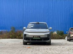 Li Auto L9 Max - фото 4