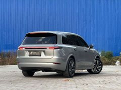 Li Auto L9 Max - фото 7