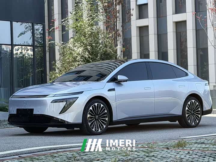 Nissan N7 510 Max - car from China