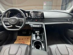 Hyundai Elantra 1.5L CVT GLX Elite - photo 12