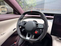 Xiaomi YU7 Four-Wheel Drive Max Edition - ფოტო 10