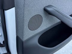 Tesla Model 3 Rear-Wheel Drive - фото 12