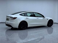 Tesla Model 3 Rear-Wheel Drive - фото 20