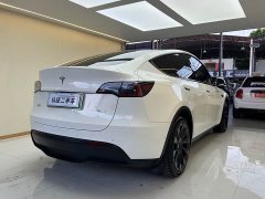 Tesla Model Y Rear-Wheel Drive - фото 15