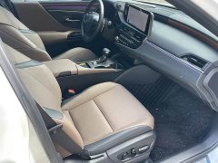 Lexus ES 200 Premium Edition - photo 7