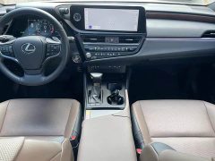 Lexus ES 200 Premium Edition - photo 9