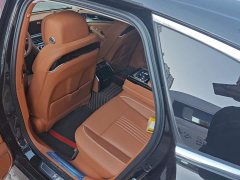 FAW Red Flag H9 2.0T Smart Connected Premium Edition - photo 11