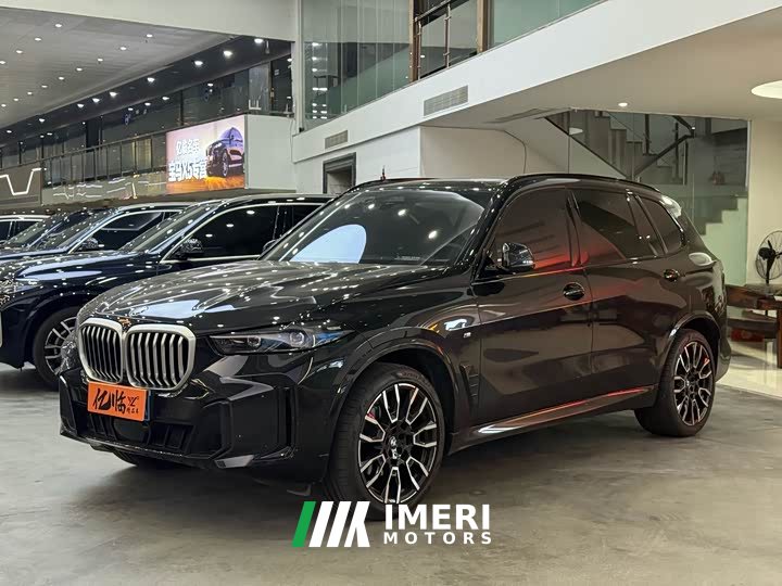 BMW X5 xDrive 40Li M Sport Midnight Edition - автомобиль из Китая