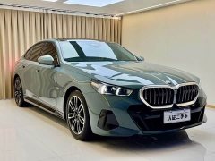 BMW 5 Series (Imported) 525i M Sport Package - фото 18