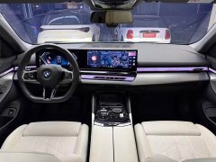 BMW 5 Series (Imported) 525i M Sport Package - фото 2