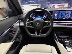 BMW 5 Series (Imported) 525i M Sport Package - фото 3