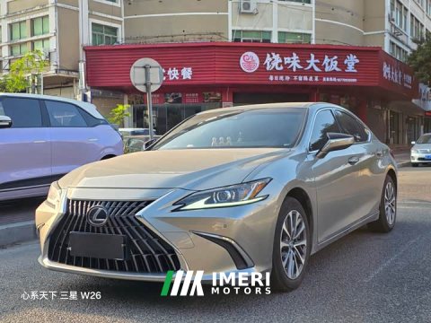 2024 Lexus ES 200 Premium Edition - автомобиль из Китая