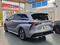 Toyota Grevias 2.5L Hybrid Premium Plus Edition - photo 18