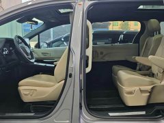 Toyota Grevias 2.5L Hybrid Premium Plus Edition - photo 5