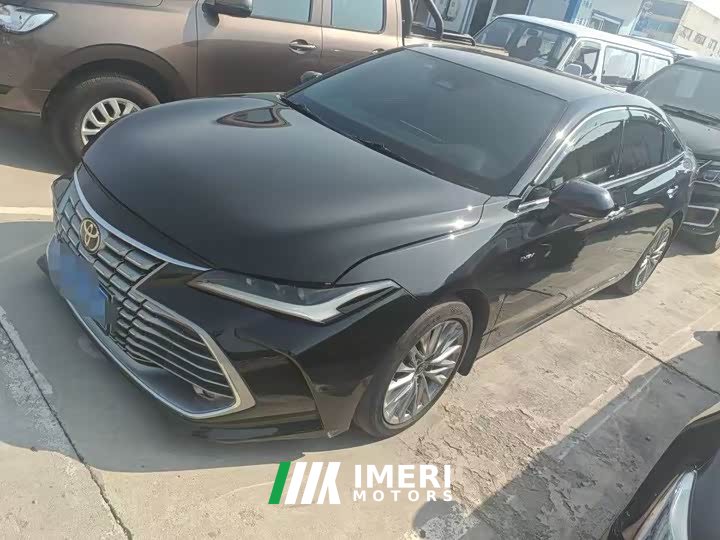 Toyota Avalon Hybrid 2.0L Luxury - автомобиль из Китая