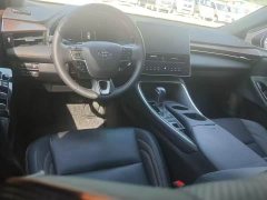 Toyota Avalon Hybrid 2.0L Luxury - фото 3