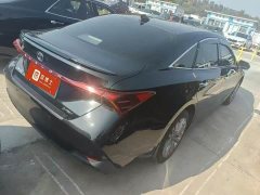 Toyota Avalon Hybrid 2.0L Luxury - фото 5