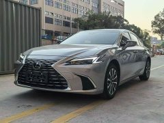 Lexus ES 200 Premium Edition - ფოტო 1