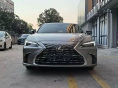 Lexus ES 200 Premium Edition - ფოტო 2