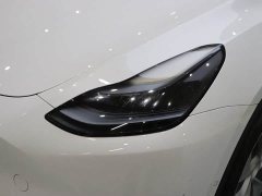 Tesla Model Y Rear-Wheel Drive - фото 19