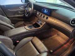 Mercedes-Benz E-Class E 260 L Sport - photo 7