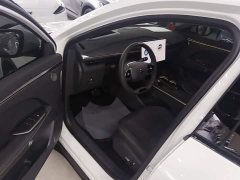 BAIC ARCFOX Alpha T5 Extended Range 1215 Yuan Jing Zhi Xing Version - ფოტო 14