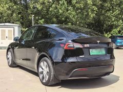 Tesla Model Y Long Range All-Wheel Drive - photo 16