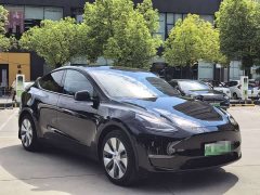 Tesla Model Y Long Range All-Wheel Drive - photo 3