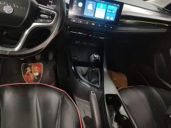 SAIC MG i5 1.5L Manual Platinum Edition - ფოტო 13