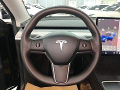 Tesla Model Y Rear-Wheel Drive - ფოტო 10