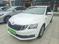 Skoda Octavia 1.5L Automatic Smart Comfort Edition - ფოტო 1