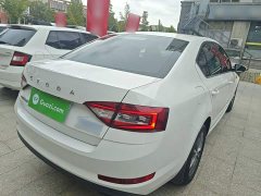 Skoda Octavia 1.5L Automatic Smart Comfort Edition - ფოტო 6