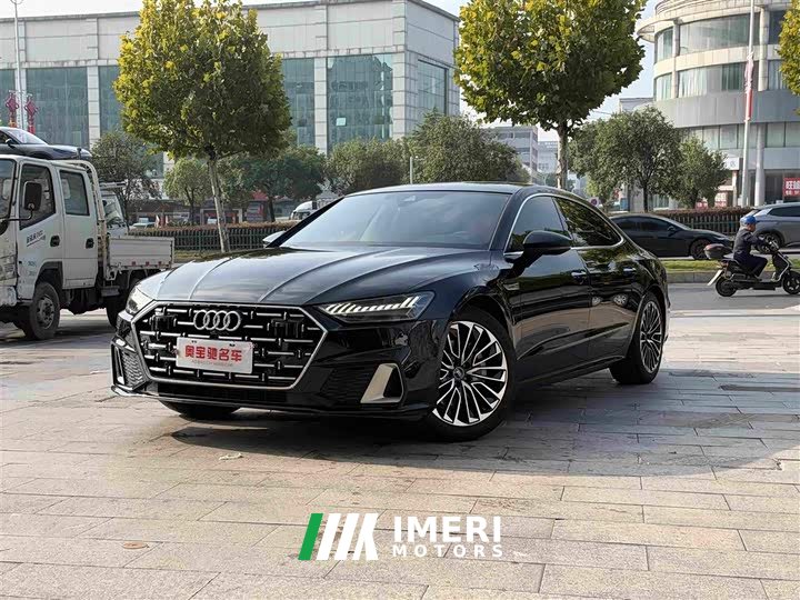 Audi A7L 45 TFSI Luxury