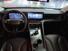 SAIC MG RX5 1.5T Superior Edition - ფოტო 9