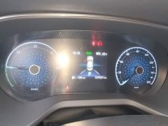 FAW Red Flag E-QM5 Plug-in Hybrid Flagship Comfort Edition - ფოტო 11