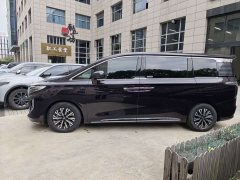 FAW Red Flag HQ9 PHEV 2.0T AWD Luxury - ფოტო 7