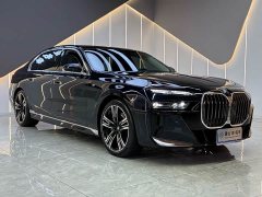 BMW 7 Series 740Li Premier M Sport Package - ფოტო 3