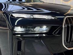 BMW 7 Series 740Li Premier M Sport Package - ფოტო 5