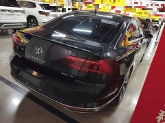 Volkswagen Magotan 330TSI DSG Luxury - ფოტო 6