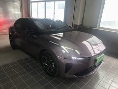 Lynk & Co 07 EM-P 126 Extended Range Ultra H7 - фото 3