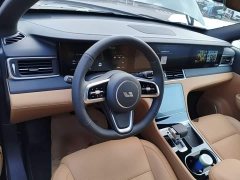 Li Auto ONE Extended Range 6-Seater - photo 9